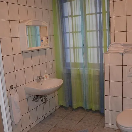 Bed and Breakfast Schloss-cafe