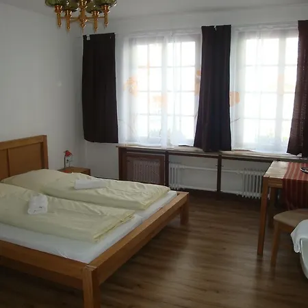 Schloss-cafe Bed and Breakfast Μονσάου